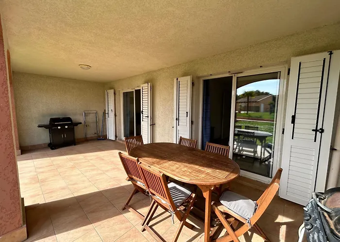 Palmeraie 412- Piscine En Résidence-clim-wifi * Sari-Solenzara